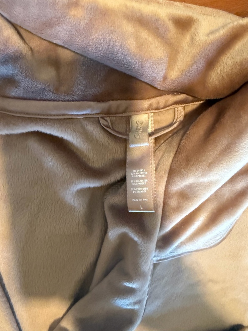 SKIMS Plush Velvet Button-Front Pajama Top in Taupe - Picture 4 of 7